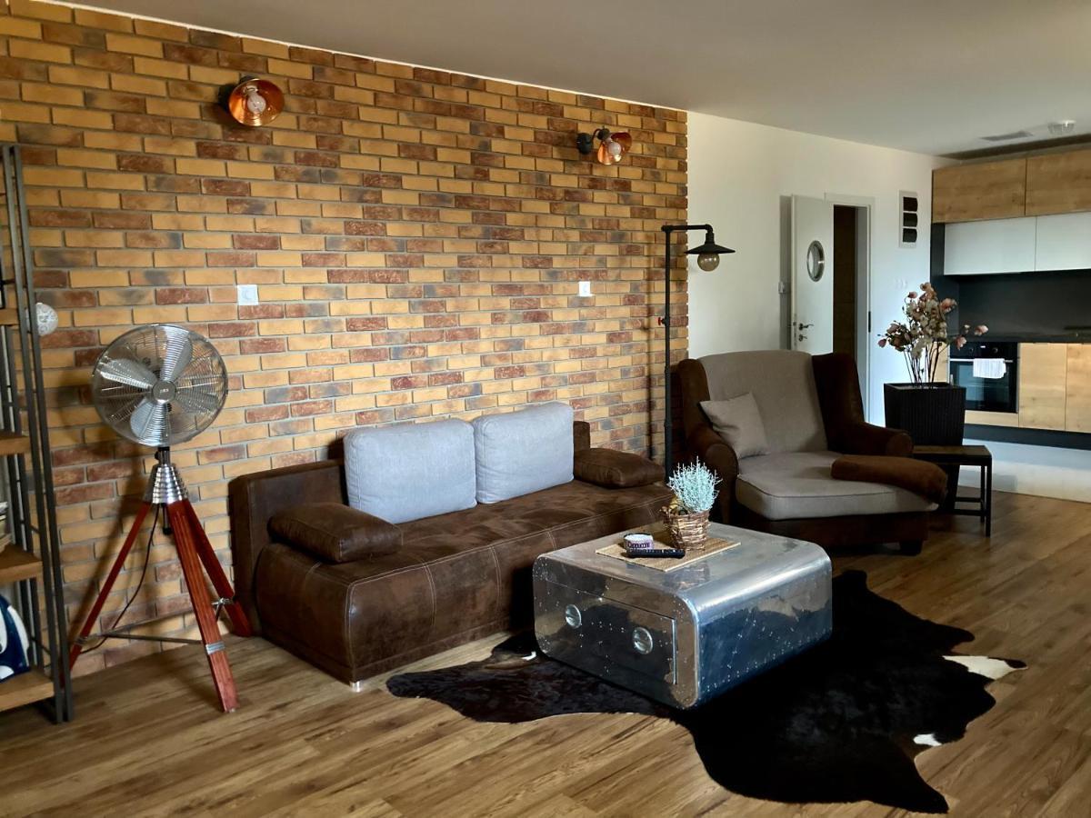 Underground Apartment Bratislava-Nivy מראה חיצוני תמונה